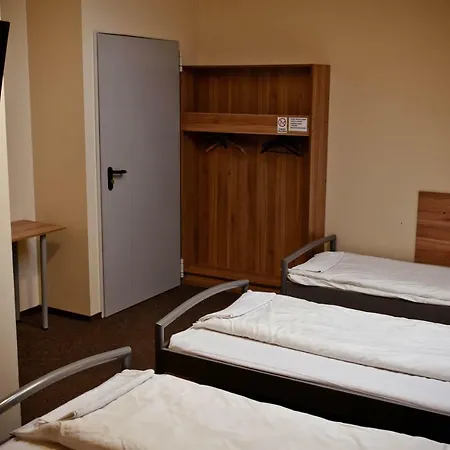 Kolumny 217- Tanie Pracownicze, Parking Bezpłatny *