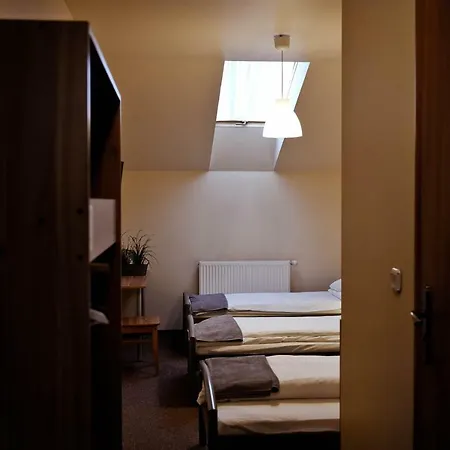 Ubytování v soukromí Kolumny 217- Tanie Pracownicze, Parking Bezplatny *