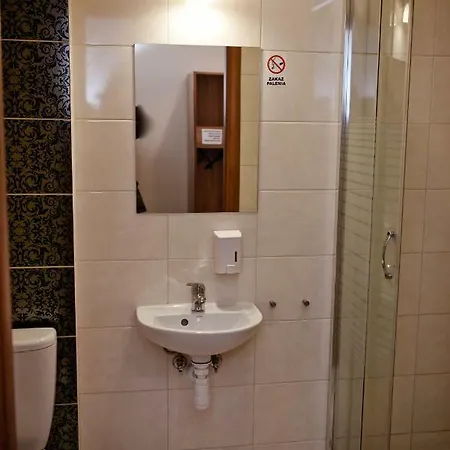 Kolumny 217- Tanie Pracownicze, Parking Bezplatny *